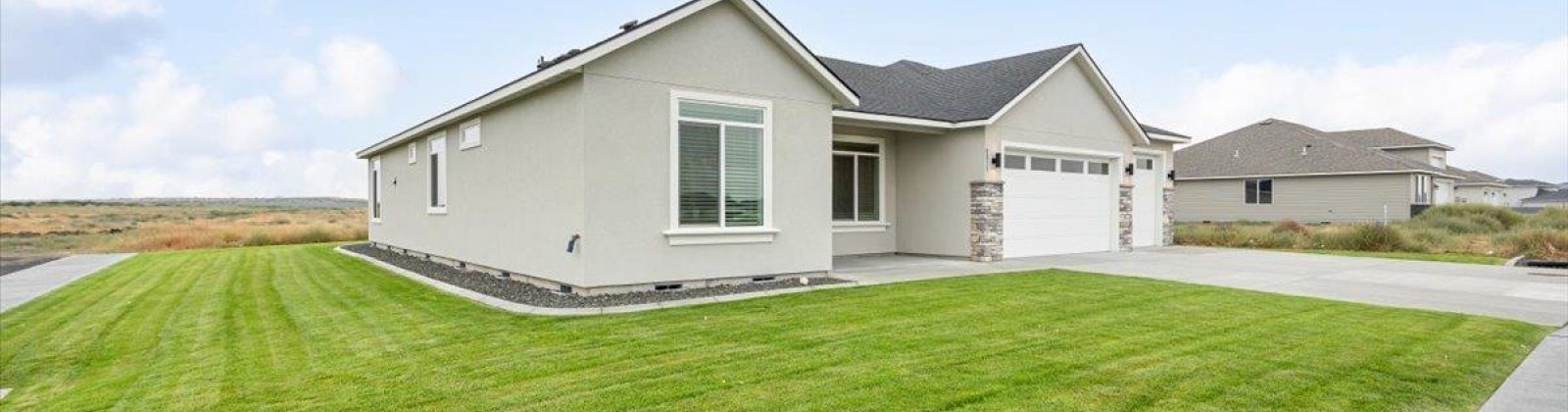 Dusty Maiden Dr, Pasco, Washington 99301, 4 Bedrooms Bedrooms, 0 ,2 BathroomsBathrooms,Houses,For Sale,Dusty Maiden Dr,0,287457