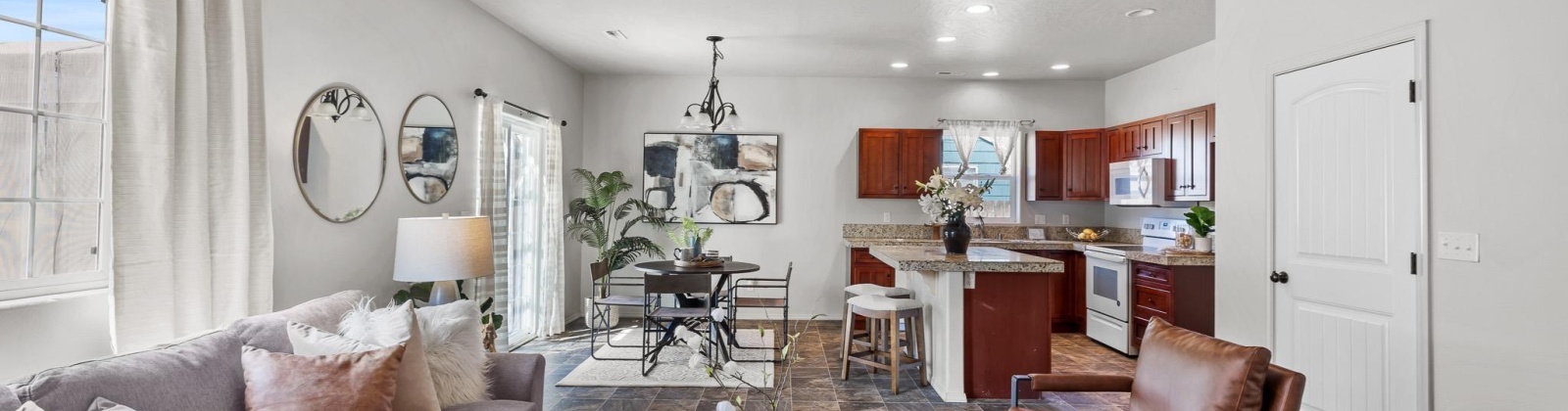 Irving Pl, Kennewick, Washington 99336, 4 Bedrooms Bedrooms, 0 ,2 BathroomsBathrooms,Houses,For Sale,Irving Pl,0,286420