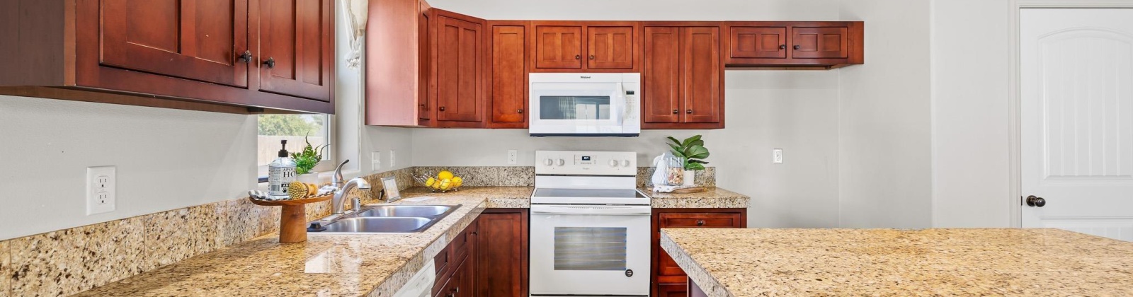 Irving Pl, Kennewick, Washington 99336, 4 Bedrooms Bedrooms, 0 ,2 BathroomsBathrooms,Houses,For Sale,Irving Pl,0,286420