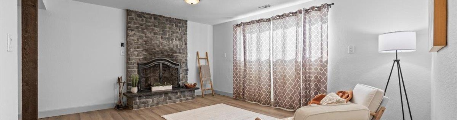Cleveland, Kennewick, Washington 99336, 3 Bedrooms Bedrooms, 0 ,3 BathroomsBathrooms,Houses,For Sale,Cleveland,0,287485
