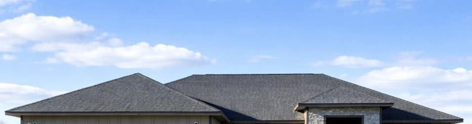 Victoria St, Sunnyside, Washington 98944, 3 Bedrooms Bedrooms, 0 ,2 BathroomsBathrooms,Houses,For Sale,Victoria St,0,287484