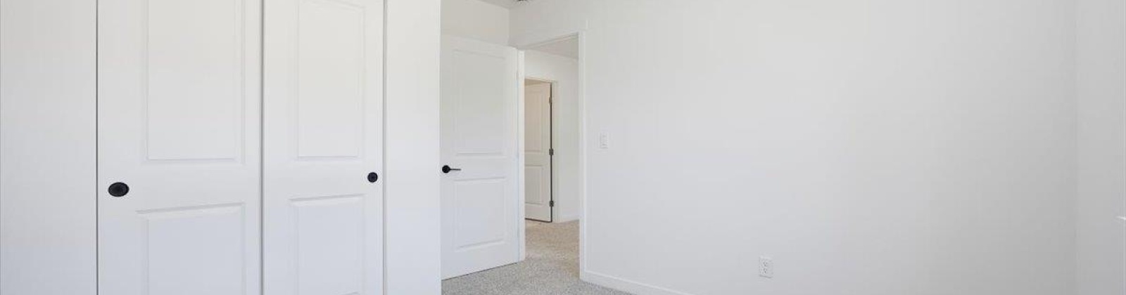 6th Place, Kennewick, Washington 99336, 3 Bedrooms Bedrooms, 0 ,3 BathroomsBathrooms,Houses,For Sale,6th Place,0,287487