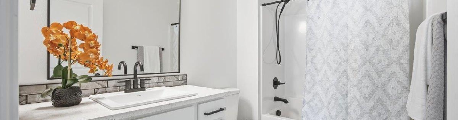 6th Place, Kennewick, Washington 99336, 3 Bedrooms Bedrooms, 0 ,3 BathroomsBathrooms,Houses,For Sale,6th Place,0,287487