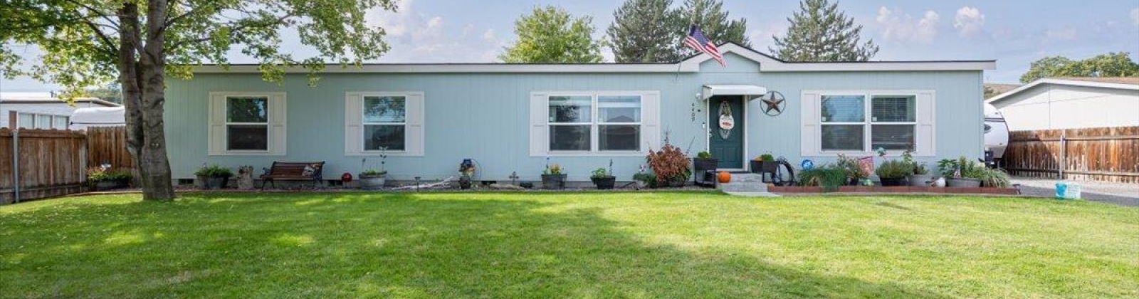 Chelan Dr, West Richland, Washington 99353, 5 Bedrooms Bedrooms, 0 ,3 BathroomsBathrooms,Manufactured Homes,For Sale,Chelan Dr,0,287486