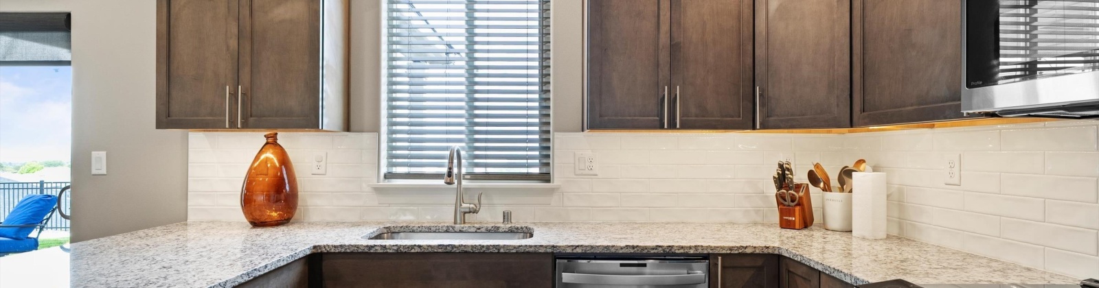 Kellogg, Kennewick, Washington 99338, 5 Bedrooms Bedrooms, 0 ,3 BathroomsBathrooms,Houses,For Sale,Kellogg,0,287490