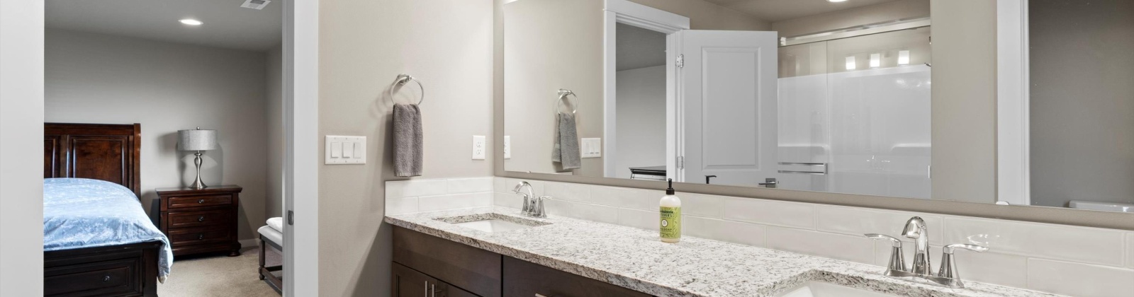 Kellogg, Kennewick, Washington 99338, 5 Bedrooms Bedrooms, 0 ,3 BathroomsBathrooms,Houses,For Sale,Kellogg,0,287490