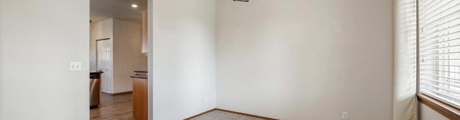 Idaho St, Kennewick, Washington 99336, 4 Bedrooms Bedrooms, 0 ,3 BathroomsBathrooms,Houses,For Sale,Idaho St,0,287502