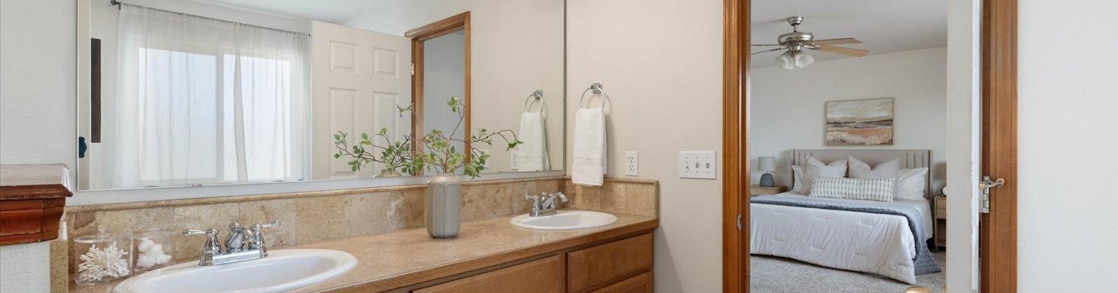 Idaho St, Kennewick, Washington 99336, 4 Bedrooms Bedrooms, 0 ,3 BathroomsBathrooms,Houses,For Sale,Idaho St,0,287502