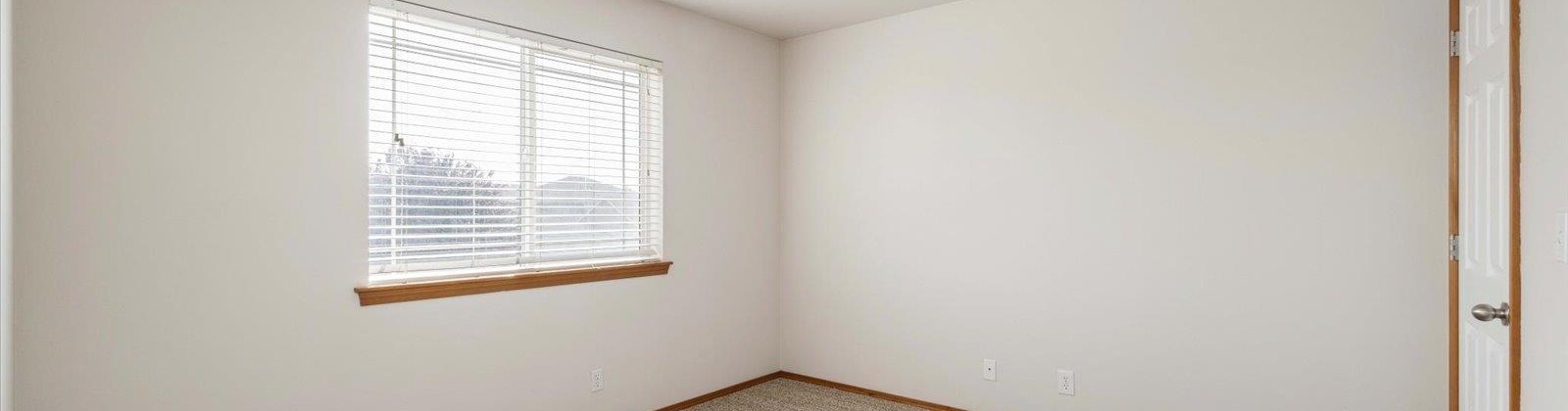 Idaho St, Kennewick, Washington 99336, 4 Bedrooms Bedrooms, 0 ,3 BathroomsBathrooms,Houses,For Sale,Idaho St,0,287502
