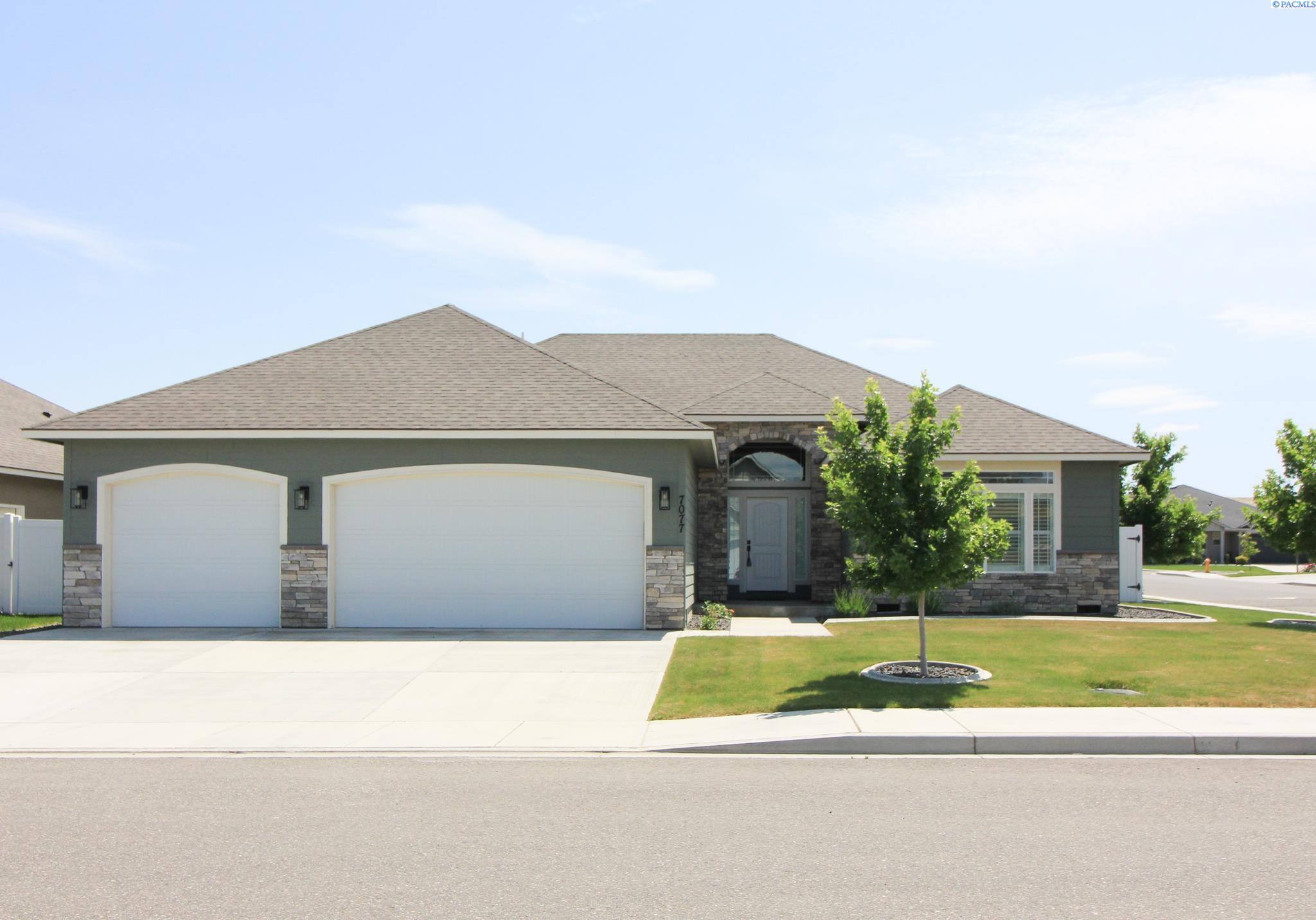 29th Avenue, Kennewick, Washington 99338, 3 Bedrooms Bedrooms, 0 ,2 BathroomsBathrooms,Houses,For Rent,29th Avenue,0,287503