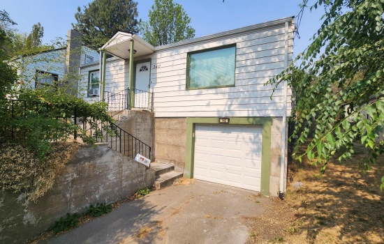 Shirley Street, Pullman, Washington 99163, 3 Bedrooms Bedrooms, 0 ,2 BathroomsBathrooms,Houses,For Sale,Shirley Street,0,287516