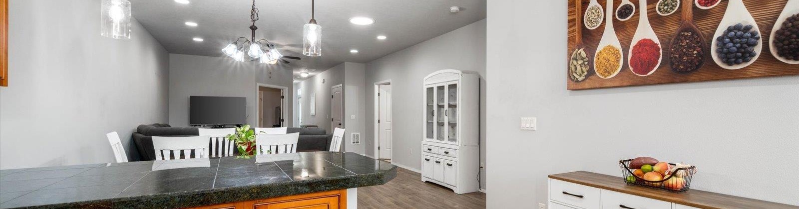 2nd Ave, Kennewick, Washington 99336, 3 Bedrooms Bedrooms, 0 ,2 BathroomsBathrooms,Condos/townhomes,For Sale,2nd Ave,0,287515