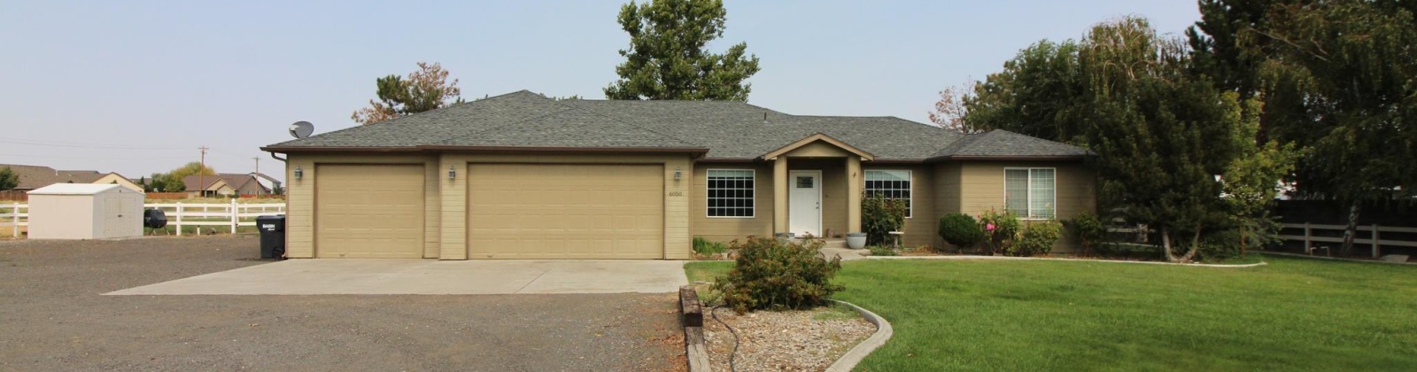 Oasis Street, West Richland, Washington 99353, 3 Bedrooms Bedrooms, 0 ,2 BathroomsBathrooms,Houses,For Rent,Oasis Street,0,287514