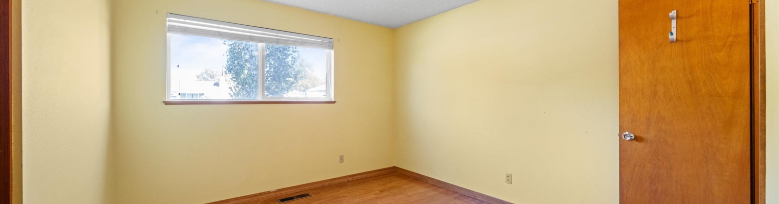 Wright St, Richland, Washington 99352-0000, 4 Bedrooms Bedrooms, 0 ,3 BathroomsBathrooms,Houses,For Sale,Wright St,0,287534