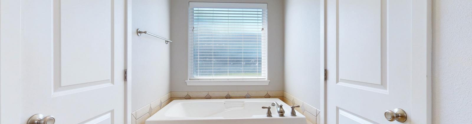 Bilbao Drive, Pasco, Washington 99301, 3 Bedrooms Bedrooms, 0 ,2 BathroomsBathrooms,Houses,For Sale,Bilbao Drive,0,287530