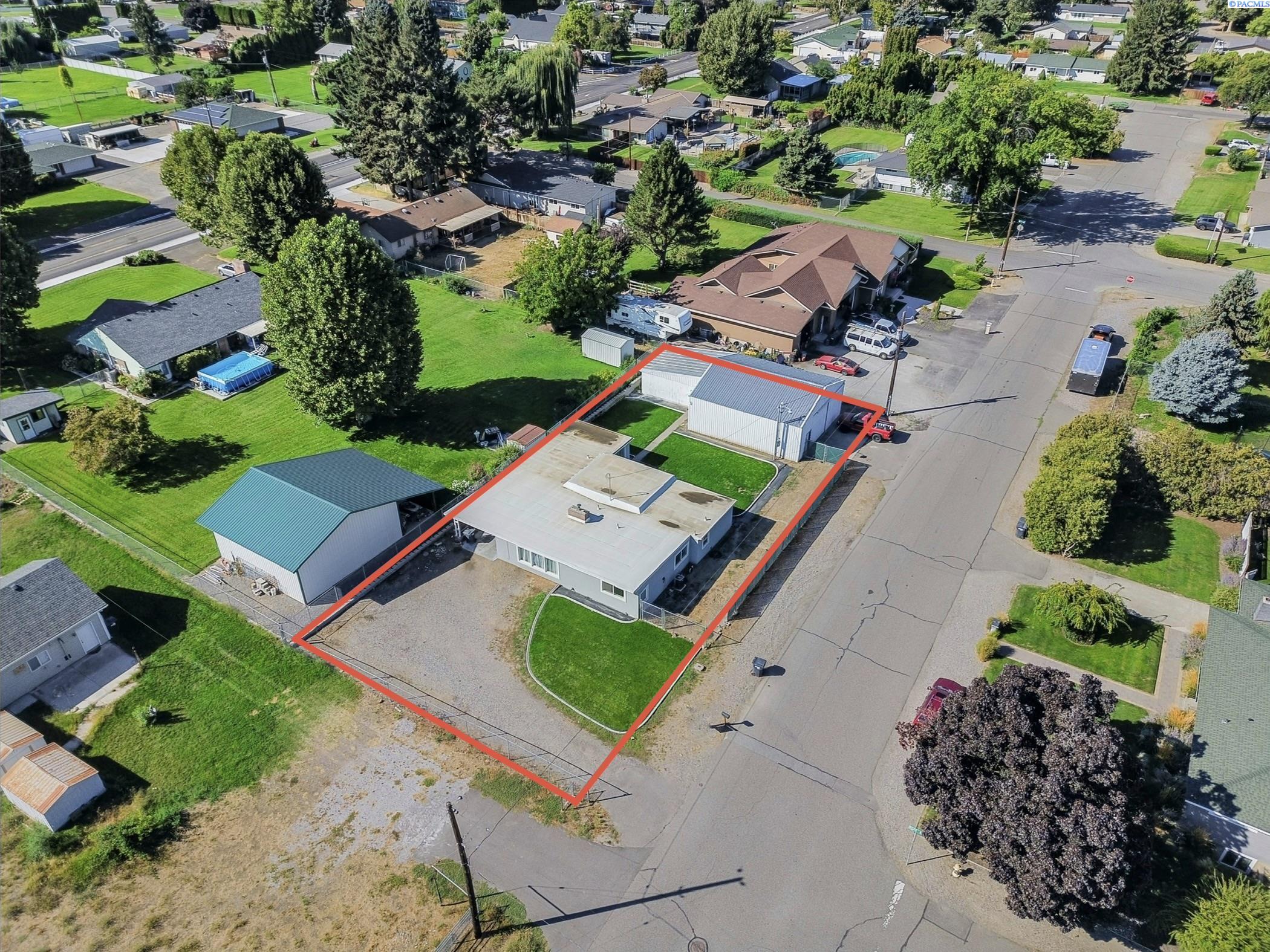 Nixon, Pasco, Washington 99301, 4 Bedrooms Bedrooms, 0 ,2 BathroomsBathrooms,Houses,For Sale,Nixon,0,287529