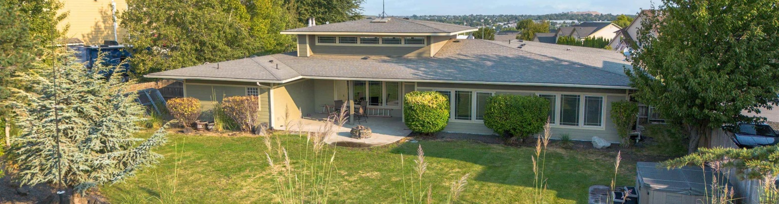 Starburst Court, West Richland, Washington 99353, 5 Bedrooms Bedrooms, 0 ,3 BathroomsBathrooms,Houses,For Sale,Starburst Court,0,287528