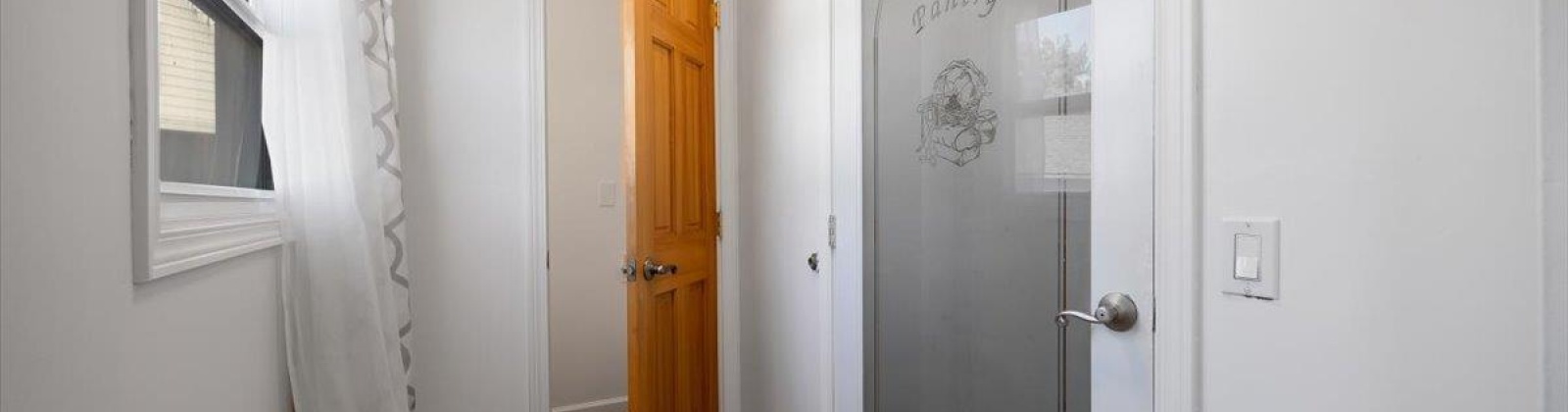 Delafield Avenue, Richland, Washington 99352, 5 Bedrooms Bedrooms, 0 ,3 BathroomsBathrooms,Houses,For Sale,Delafield Avenue,0,287527