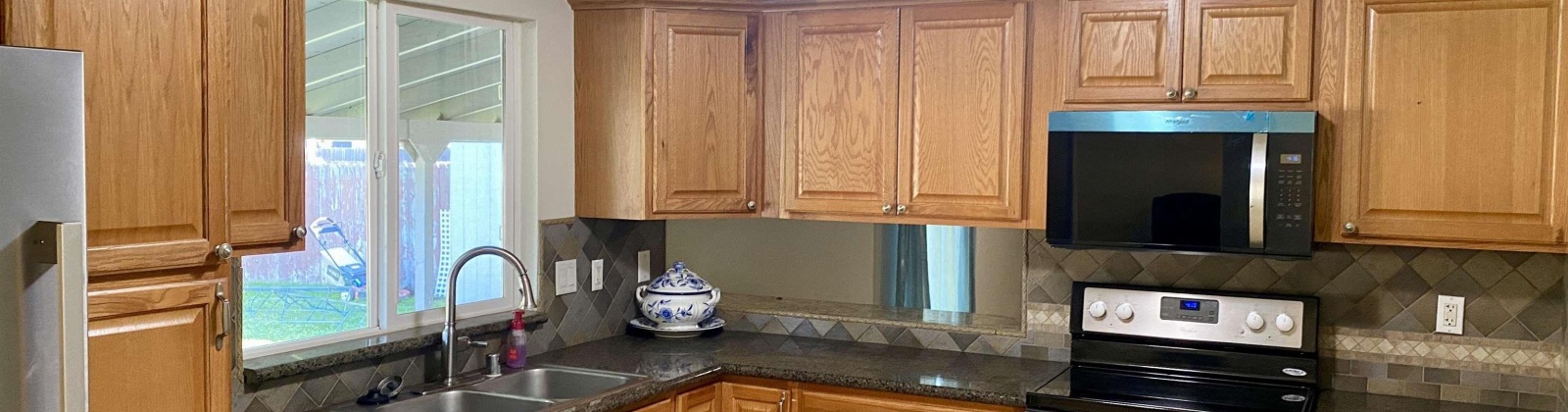 Zinser st, Kennewick, Washington 99336, 3 Bedrooms Bedrooms, 0 ,3 BathroomsBathrooms,Houses,For Sale,Zinser st,0,287525