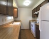 Swift Blvd, Richland, Washington 99352, 2 Bedrooms Bedrooms, 0 ,1 BathroomBathrooms,Multi-family,For Rent,Swift Blvd,0,287548