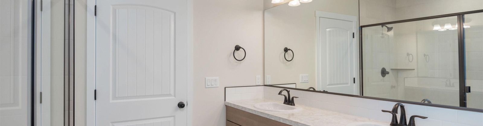 29th Pl, Kennewick, Washington 99338, 4 Bedrooms Bedrooms, 0 ,3 BathroomsBathrooms,Houses,For Sale,29th Pl,0,287557