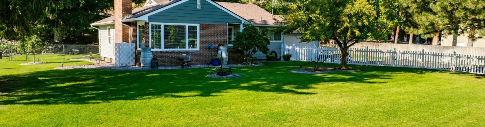 Riverside Dr, West Richland, Washington 99353, 5 Bedrooms Bedrooms, 0 ,3 BathroomsBathrooms,Houses,For Sale,Riverside Dr,0,287551