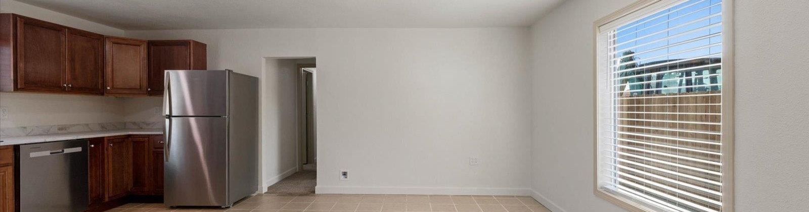 Frontage Rd, Pasco, Washington 99301, 4 Bedrooms Bedrooms, 0 ,2 BathroomsBathrooms,Houses,For Sale,Frontage Rd,0,287537