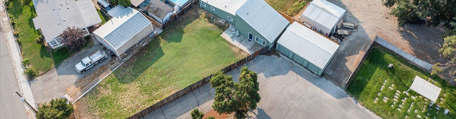 Frontage Rd, Pasco, Washington 99301, 4 Bedrooms Bedrooms, 0 ,2 BathroomsBathrooms,Houses,For Sale,Frontage Rd,0,287537