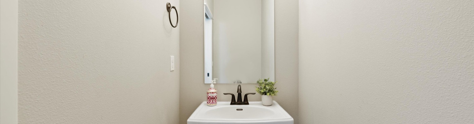 Morris Ave, Richland, Washington 99352, 5 Bedrooms Bedrooms, 0 ,3 BathroomsBathrooms,Houses,For Sale,Morris Ave,0,287566