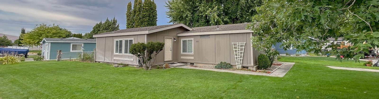 Pittsburg Court, Kennewick, Washington 99336, 3 Bedrooms Bedrooms, 0 ,2 BathroomsBathrooms,Manufactured Homes,For Sale,Pittsburg Court,0,286333