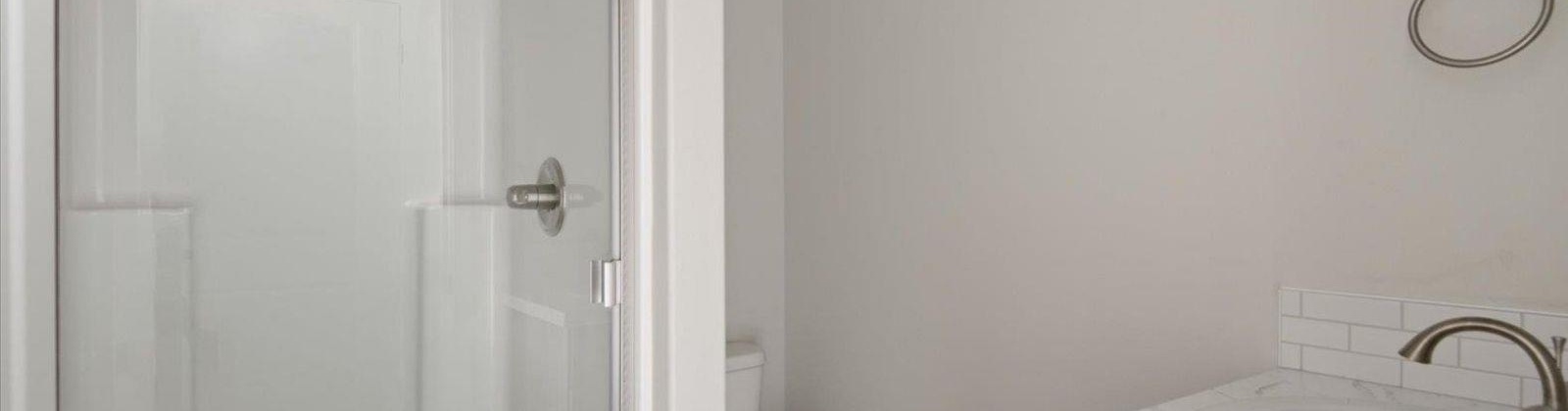 Alaska St, Kennewick, Washington 99338, 4 Bedrooms Bedrooms, 0 ,3 BathroomsBathrooms,Houses,For Sale,Alaska St,0,287559