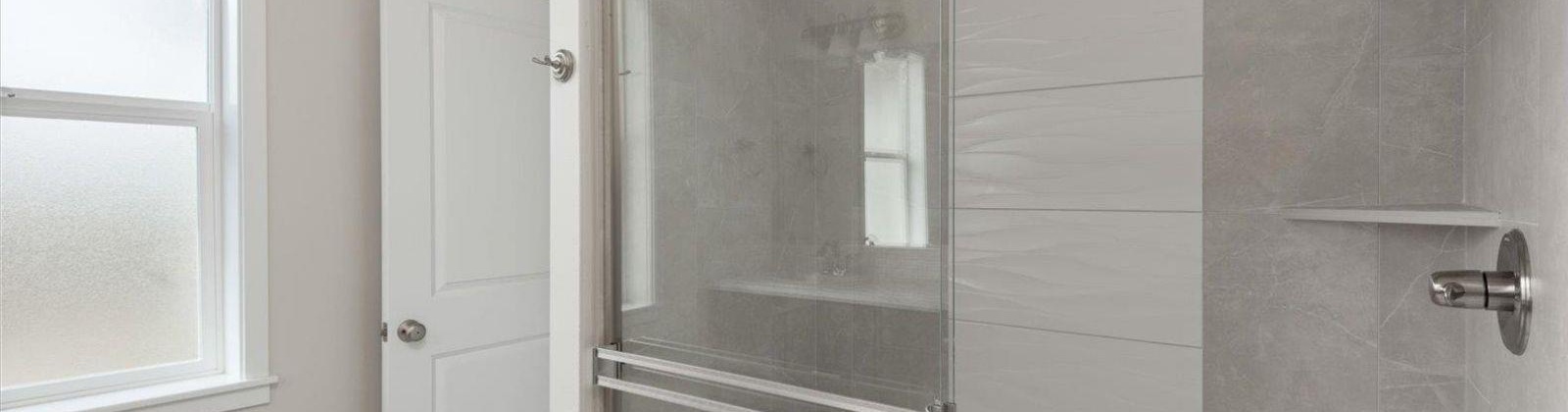 Alaska St, Kennewick, Washington 99338, 4 Bedrooms Bedrooms, 0 ,3 BathroomsBathrooms,Houses,For Sale,Alaska St,0,287559