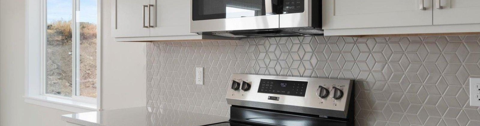 Alaska St, Kennewick, Washington 99338, 4 Bedrooms Bedrooms, 0 ,3 BathroomsBathrooms,Houses,For Sale,Alaska St,0,287559