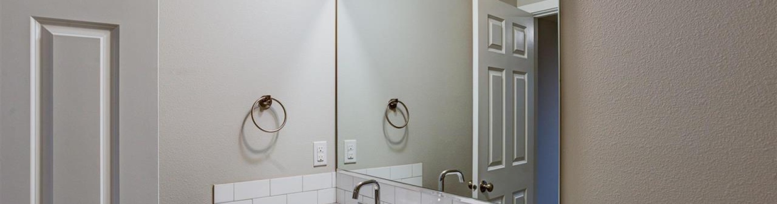 7th Ave, Kennewick, Washington 99336, 3 Bedrooms Bedrooms, 0 ,3 BathroomsBathrooms,Houses,For Rent,7th Ave,0,287584
