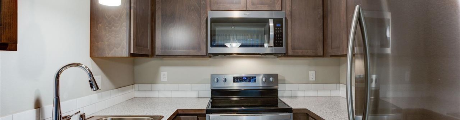 7th Ave, Kennewick, Washington 99336, 3 Bedrooms Bedrooms, 0 ,3 BathroomsBathrooms,Houses,For Rent,7th Ave,0,287584