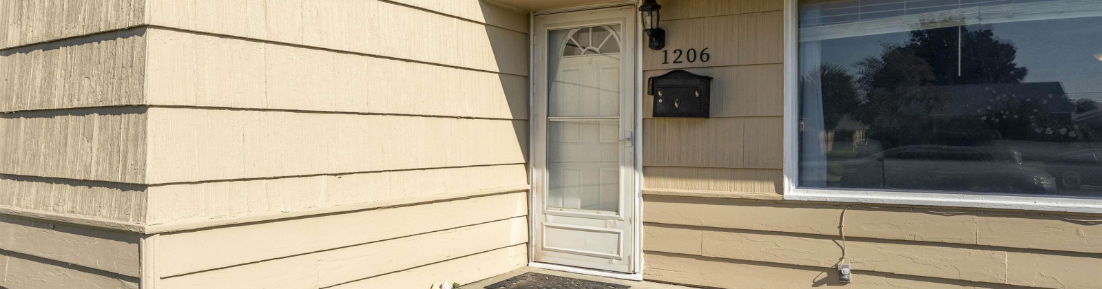 2nd Ave, Kennewick, Washington 99336, 3 Bedrooms Bedrooms, 0 ,1 BathroomBathrooms,Houses,For Sale,2nd Ave,0,287603