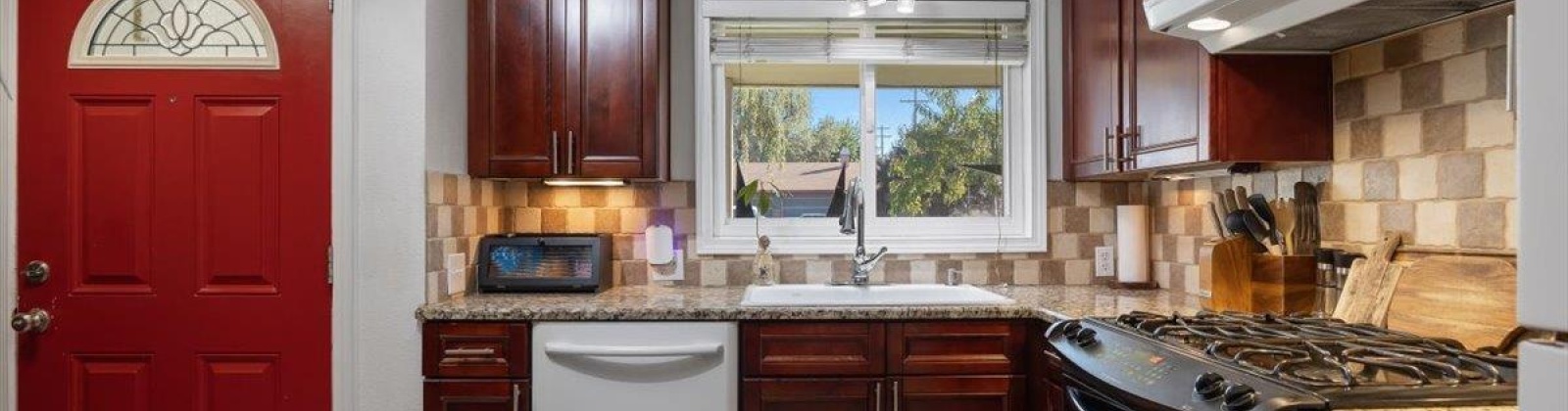 Wilson Street, Richland, Washington 99354, 3 Bedrooms Bedrooms, 0 ,1 BathroomBathrooms,Houses,For Sale,Wilson Street,0,287602