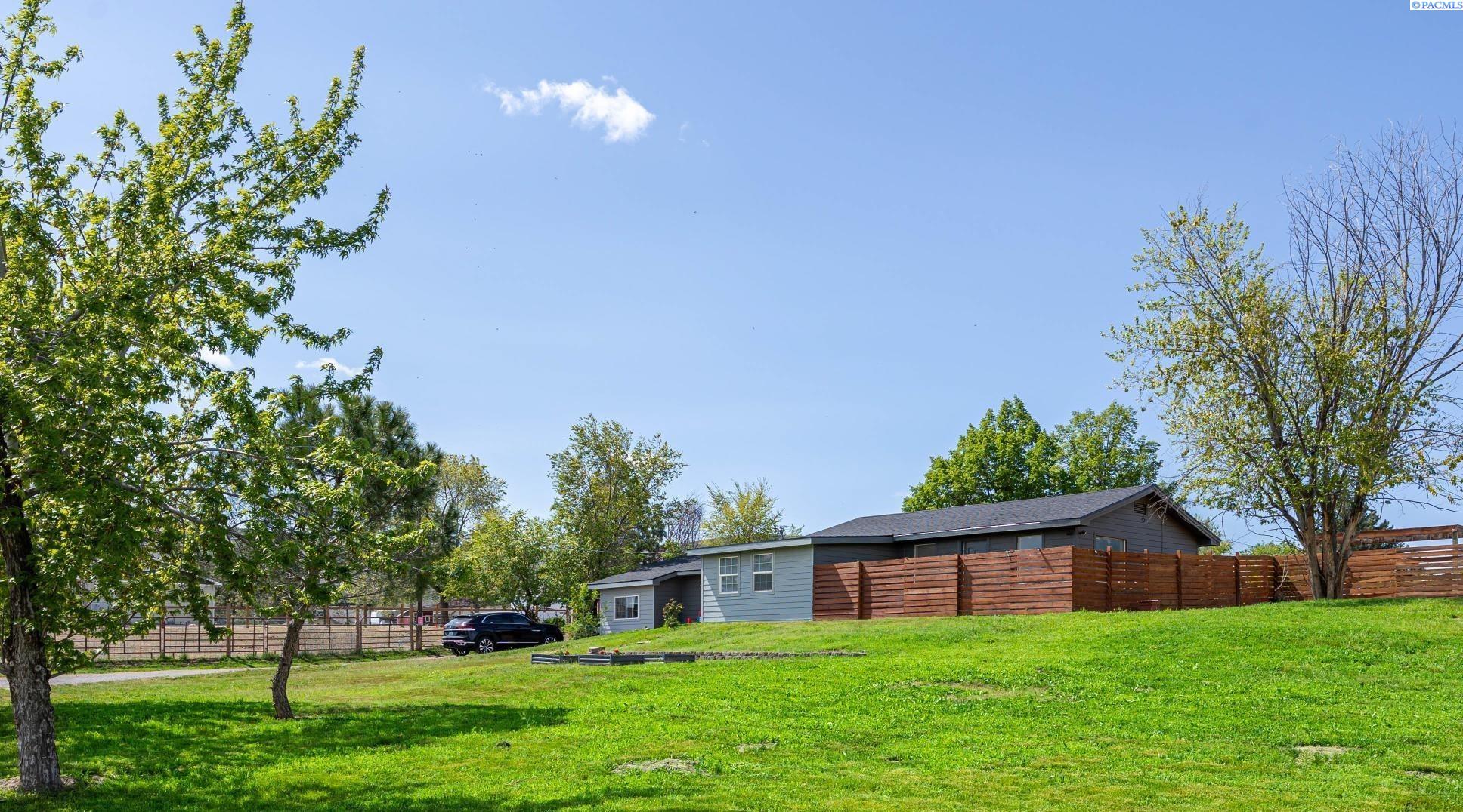 Olson Pr NW, Benton City, Washington 99320, 3 Bedrooms Bedrooms, 0 ,1 BathroomBathrooms,Houses,For Sale,Olson Pr NW,0,287599