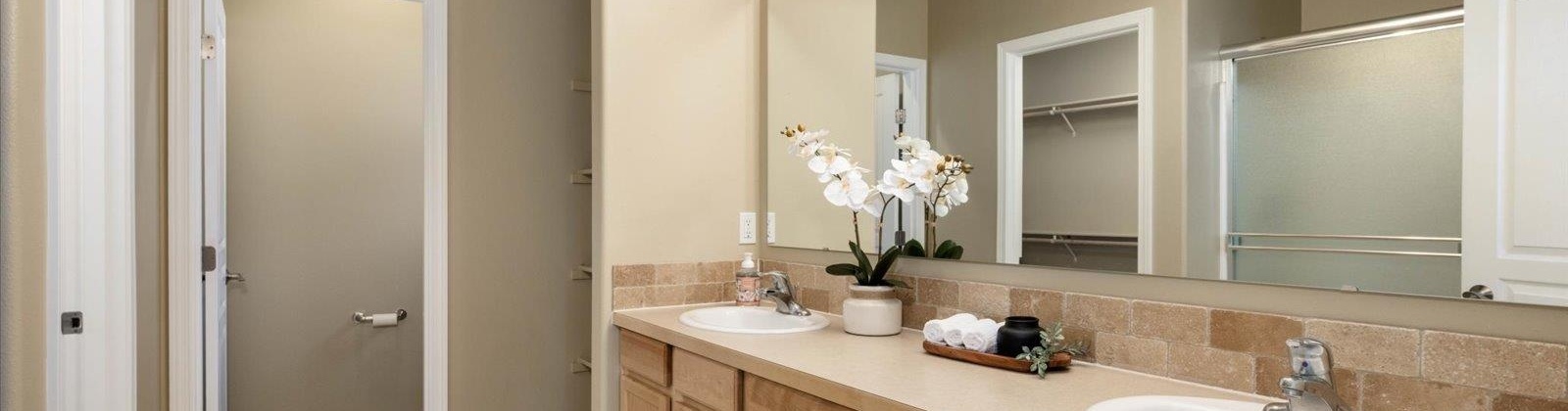 Teak Ln, West Richland, Washington 99353, 3 Bedrooms Bedrooms, 0 ,2 BathroomsBathrooms,Houses,For Sale,Teak Ln,0,287589