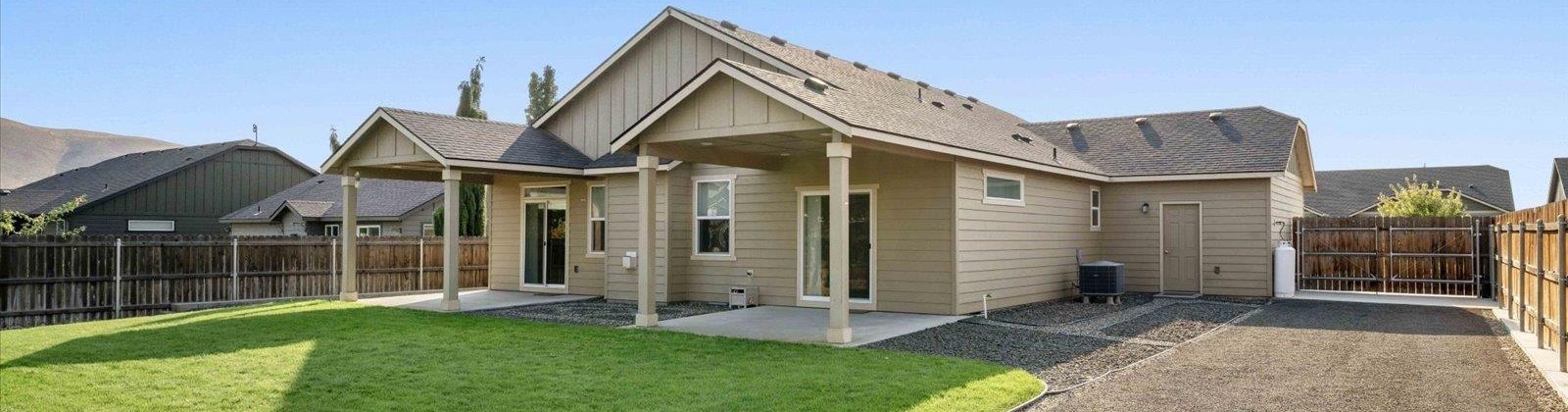 Teak Ln, West Richland, Washington 99353, 3 Bedrooms Bedrooms, 0 ,2 BathroomsBathrooms,Houses,For Sale,Teak Ln,0,287589