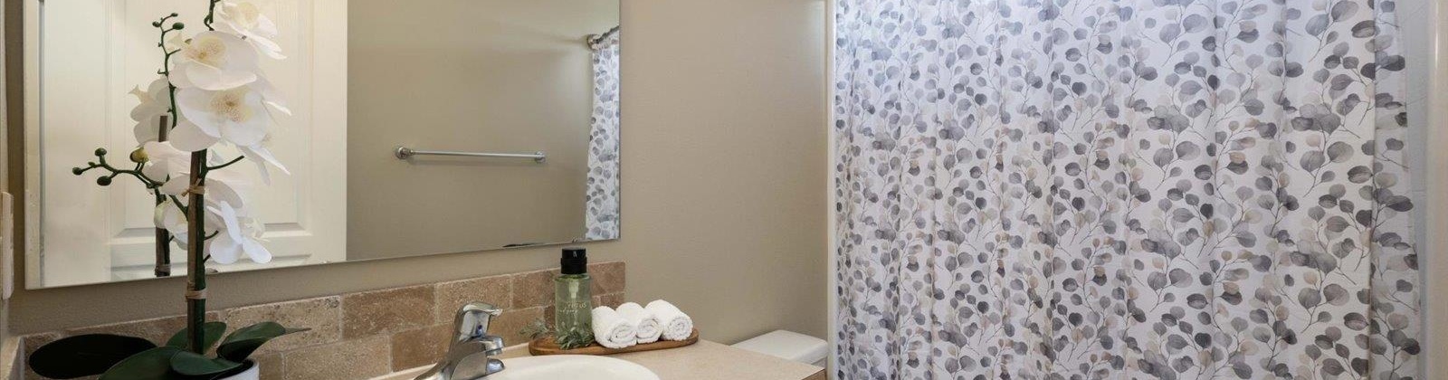 Teak Ln, West Richland, Washington 99353, 3 Bedrooms Bedrooms, 0 ,2 BathroomsBathrooms,Houses,For Sale,Teak Ln,0,287589