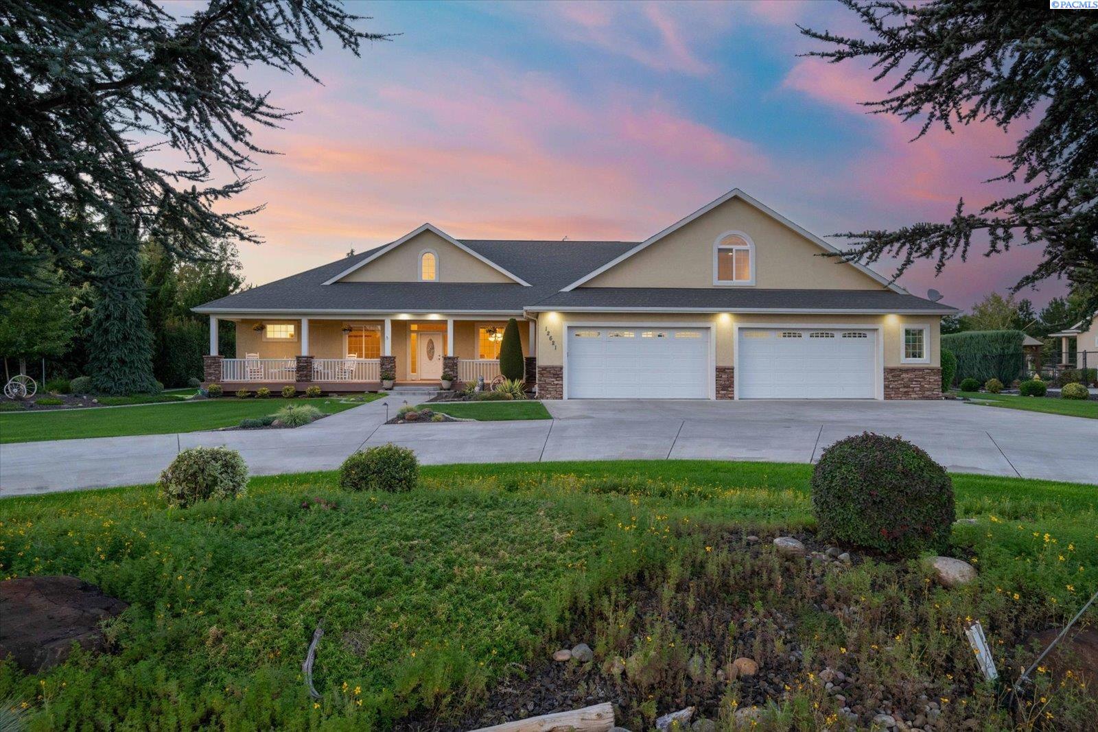 Jayleen Way, Pasco, Washington 99301, 4 Bedrooms Bedrooms, 0 ,3 BathroomsBathrooms,Houses,For Sale,Jayleen Way,0,287593