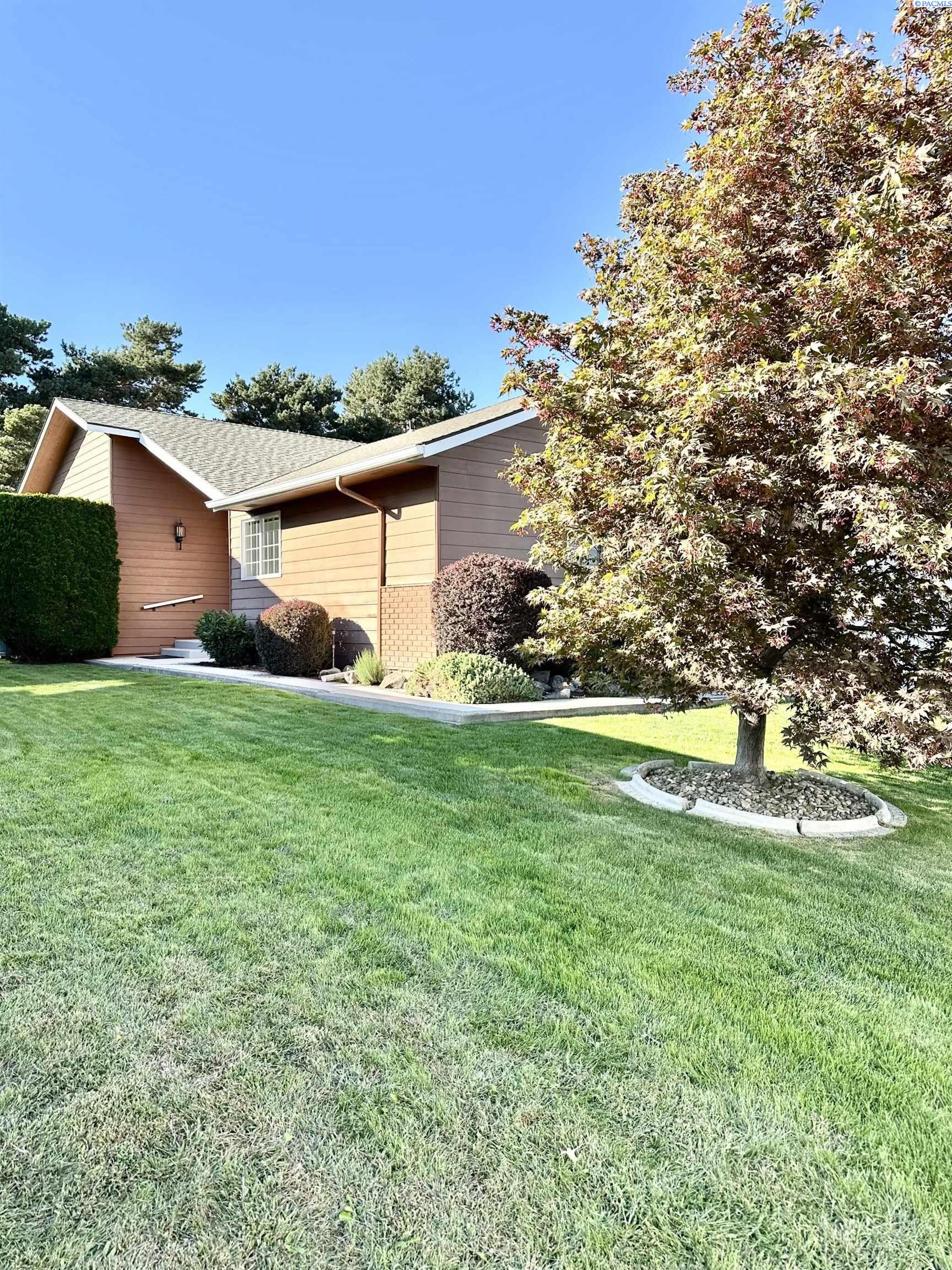 Neel Pl, Kennewick, Washington 99337, 3 Bedrooms Bedrooms, 0 ,2 BathroomsBathrooms,For Sale,Neel Pl,0,287608