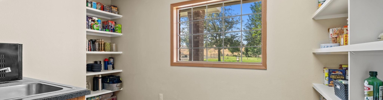 Olympia St, Kennewick, Washington 99337-4601, 4 Bedrooms Bedrooms, 0 ,3 BathroomsBathrooms,Houses,For Sale,Olympia St,0,287607