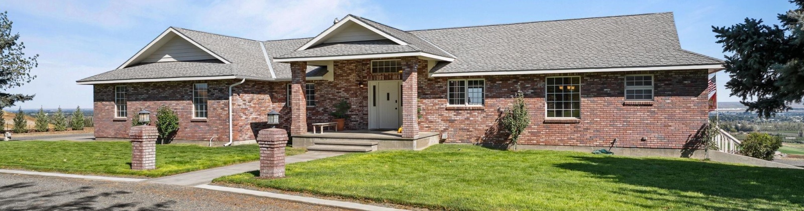 Olympia St, Kennewick, Washington 99337-4601, 4 Bedrooms Bedrooms, 0 ,3 BathroomsBathrooms,Houses,For Sale,Olympia St,0,287607