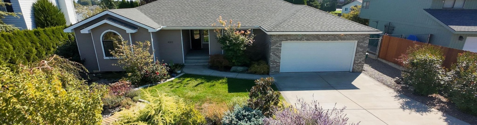 Waverly Street, Kennewick, Washington 99337, 3 Bedrooms Bedrooms, 0 ,2 BathroomsBathrooms,Houses,For Sale,Waverly Street,0,287605