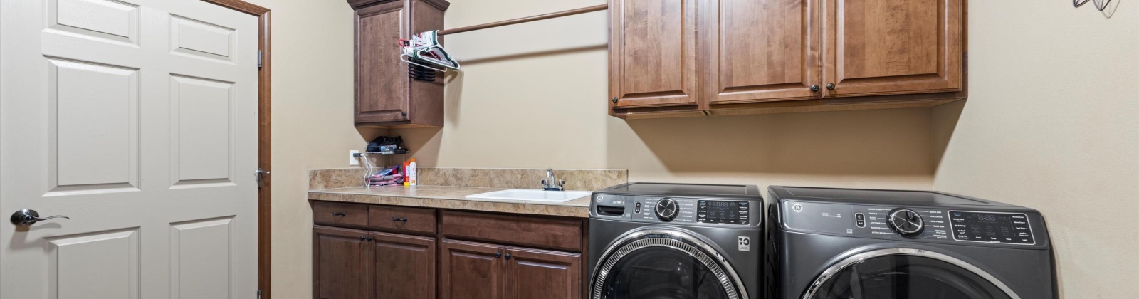 Plateau Dr., Richland, Washington 99352, 4 Bedrooms Bedrooms, 0 ,3 BathroomsBathrooms,Houses,For Sale,Plateau Dr.,0,287620