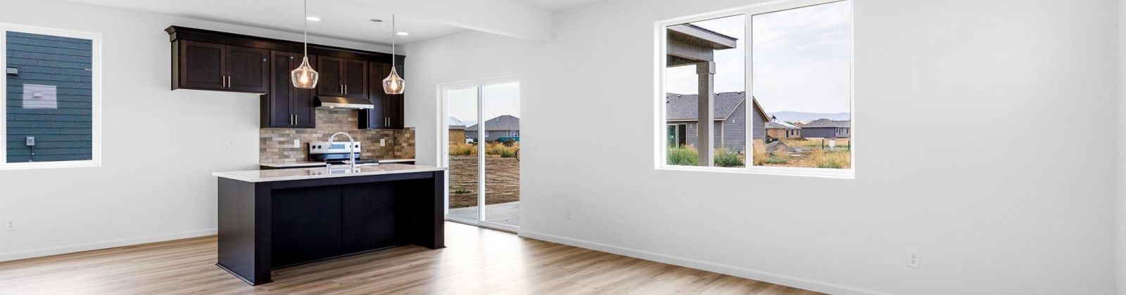 Amberly Ave, Grandview, Washington 99352, 3 Bedrooms Bedrooms, 0 ,2 BathroomsBathrooms,Houses,For Sale,Amberly Ave,0,287636