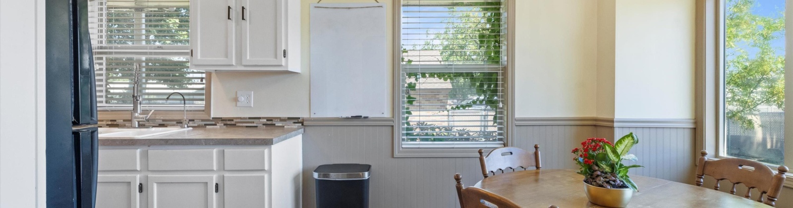 Court St., Pasco, Washington 99301, 5 Bedrooms Bedrooms, 0 ,3 BathroomsBathrooms,Houses,For Sale,Court St.,0,287628