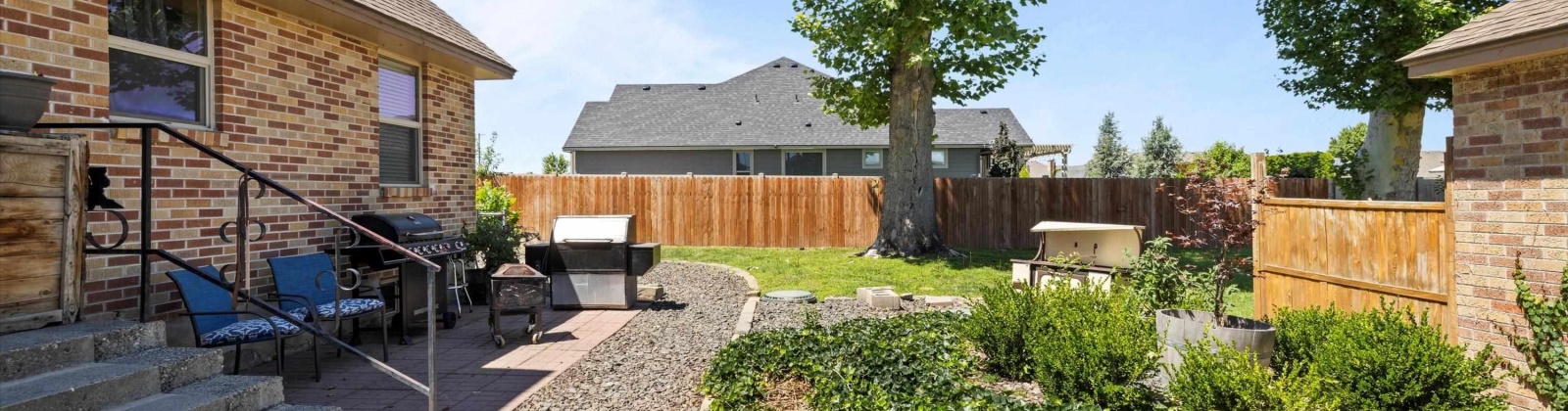 Court St., Pasco, Washington 99301, 5 Bedrooms Bedrooms, 0 ,3 BathroomsBathrooms,Houses,For Sale,Court St.,0,287628